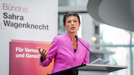 Sahra Wagenknecht fordert massive Steuersenkungen für Benzin und Diesel
