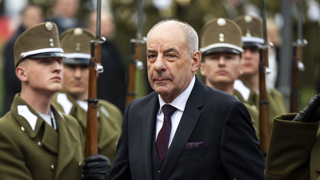 Ungarn: Magyar fordert Präsident zum Rücktritt auf – und stellt Verfassungsänderungen in Aussicht