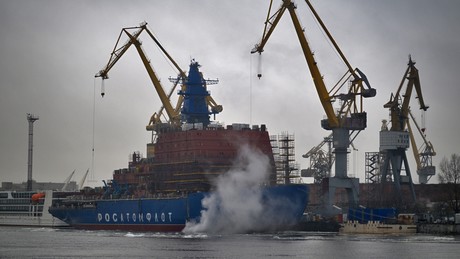 Russland will bis 2030 vier weitere Atom-Eisbrecher bauen