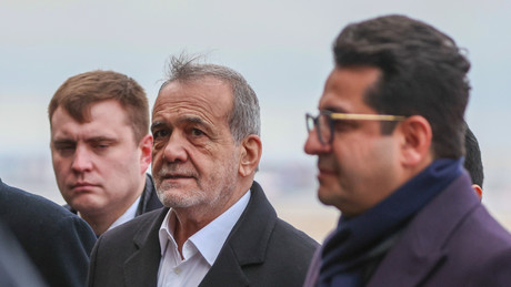 Liveticker Iran-Krieg: Präsident Peseschkian schreibt offenen Brief an Amerikaner