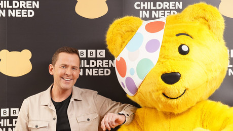 BBC in neuen Pädophilie-Skandal verstrickt: Moderator Scott Mills gefeuert