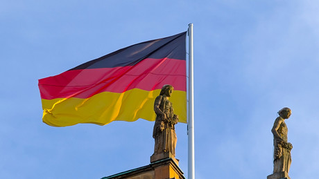 Ob gegen Journalisten oder Arbeitslose: Sanktionen als extralegale Drohkulisse