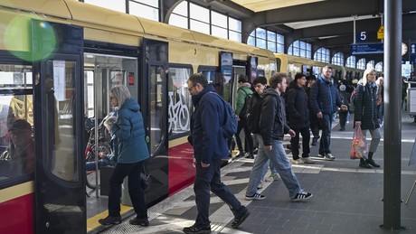 Kein Gefängnis für Schwarzfahren? – Union gegen Entkriminalisierungspläne der Justizministerin