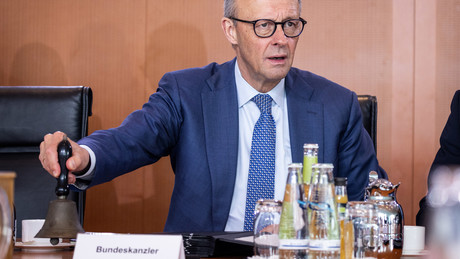 Merz verrät Deutschland: Statt russischem Gas jetzt US-Kolonie