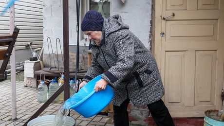 Donezk-Tagebuch "Frühstück unter Bomben" ‒ Vier Jahre ohne Duschen