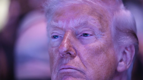 Liveticker Iran-Krieg: Trump teilt Artikel über mögliche Seeblockade gegen Iran