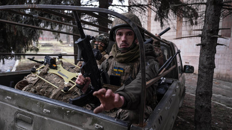 Liveticker Ukraine-Krieg: Ukrainische Truppen ziehen sich aus Miropolskoje im Raum Sumy zurück