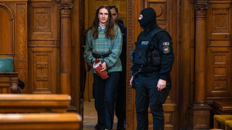 Nach Regierungswechsel in Ungarn: Erneute Medienkampagne für Simeon "Maja" T.