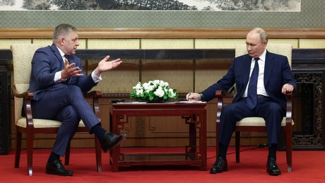 Medien: Fico bereitet sich auf Gespräche mit Putin in Moskau vor