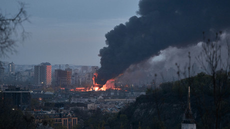 Liveticker Ukraine-Krieg: Russland bestätigt Vergeltungsschlag gegen Rüstungswerke in Ukraine