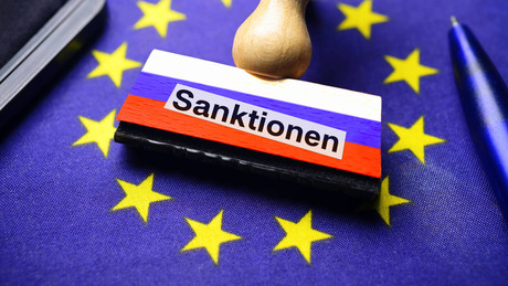 Liveticker Ukraine-Krieg: Slowakei droht mit Veto gegen neue Russland-Sanktionen