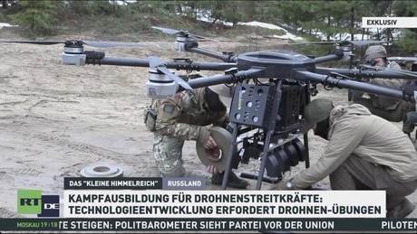 RT DE-Exklusiv: Schwere Drohnen im Einsatz – Training, Technik, Taktik