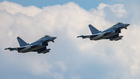 Leserbriefe an RT DE: Verdächtige Aktivitäten an deutschen Fliegerhorsten