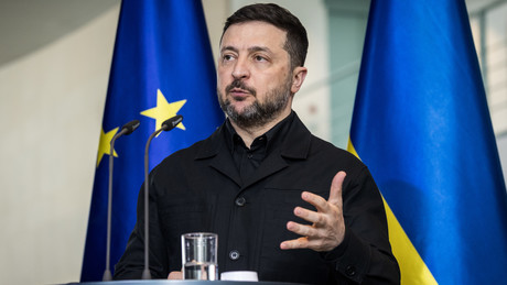 Selenskij: Truppenabzug aus Donbass wäre "strategische Niederlage" für ukrainische Armee