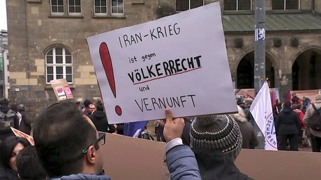 Liveticker Iran-Krieg: "Völkerrechtswidrig" – 71 Prozent der Deutschen gegen Iran-Krieg