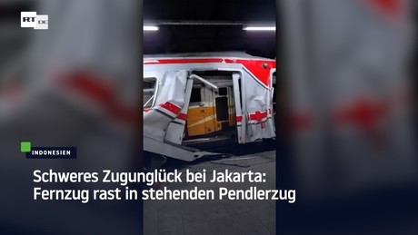 Schweres Zugunglück bei Jakarta: Fernzug rast in stehenden Pendlerzug