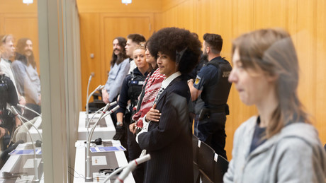 Protest gegen israelischen Rüstungskonzern vor Gericht: Im Saal der RAF-Prozesse