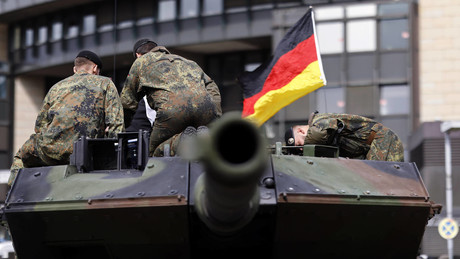 Angriff auf den Sozialstaat: Kanonen statt Butter oder Kanonen gegen Butter?