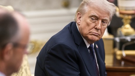 "Entscheidung in Kürze erwartet" ‬‒ Trump erwägt Truppenreduzierung in Deutschland