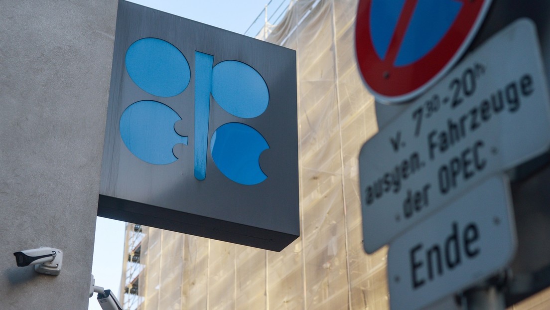 Bloomberg: Die Ölförderung in den OPEC-Ländern fällt im April auf ein 36-Jahres-Tief