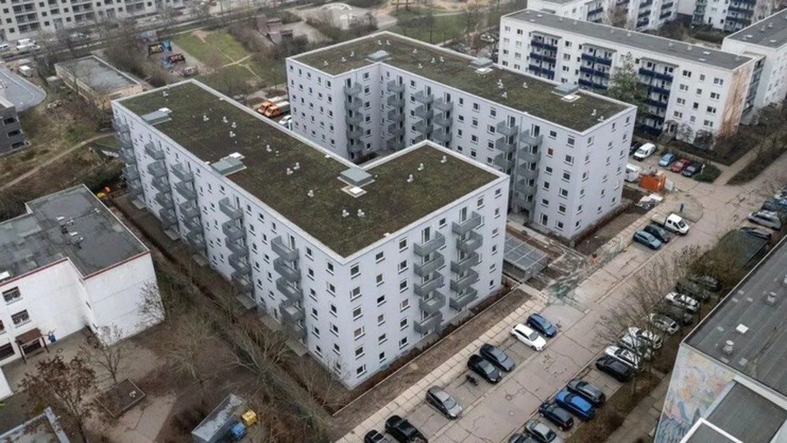 Gruppenvergewaltigung? Frau stürzt sich in Berlin flüchtend aus dem Fenster