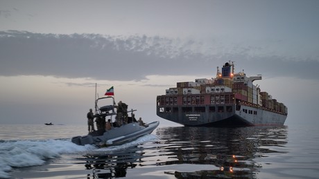 Liveticker Iran-Krieg – Iran droht USA mit "langen und schmerzhaften Angriffen" bei neuer Attacke