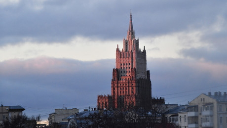 Liveticker Ukraine-Krieg: Moskau reagiert auf Kiewer Drohungen zum 9. Mai mit Note an Diplomaten