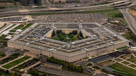 Medienbericht: US-Regierung prüft Ölförderung unter Militärbasen