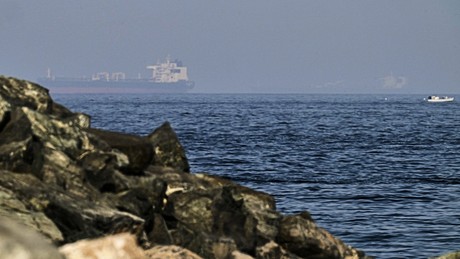 Liveticker Iran-Krieg – USA und Iran beschießen sich in Straße von Hormus