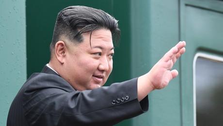 Bericht: Pjöngjang legt Atomschlag im Fall von Kims Tod fest