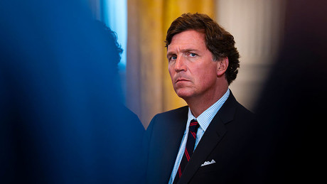 Vom Trump-Vertrauten zum linken Radikal-Terroristen: Tucker Carlson im Visier des Weißen Hauses