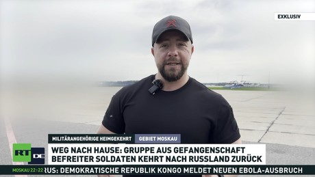 Gefangenenaustausch: Russische Soldaten auf dem Weg nach Hause