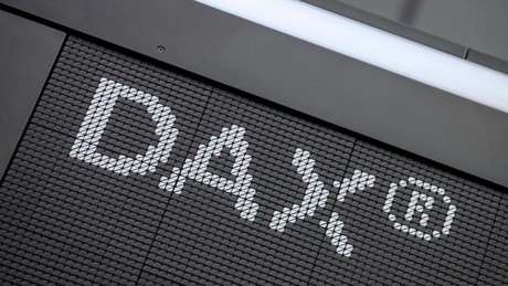 Flucht ins Ausland: Gewinne der DAX-Konzerne steigen trotz Umsatzrückgang