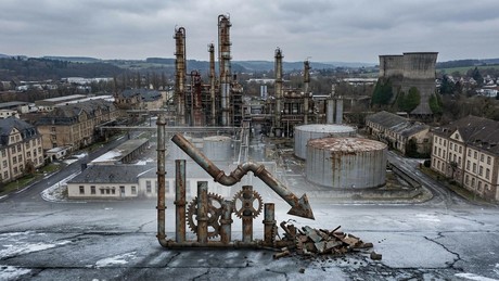 Die europäische Chemieindustrie bricht wie ein Kartenhaus zusammen