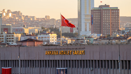 Prozess gegen DW-Reporter in Türkei – Bundesregierung erneut mit Doppelstandards