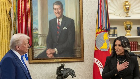 Tulsi Gabbard tritt als US-Geheimdienstchefin zurück