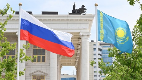 Putin stattet Kasachstan Staatsbesuch ab