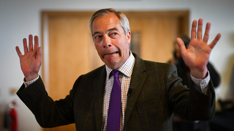 Brexit-Mann Farage wirft Russland Hacking seines Handys vor - Gibt es Gründe?