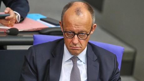 Merz im freien Fall: CDU diskutiert heimlich über Kanzler-Nachfolge – Wüst als Favorit
