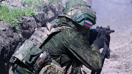 Liveticker Ukraine-Krieg: Russisches Militär befreit Tichonowka in der DVR