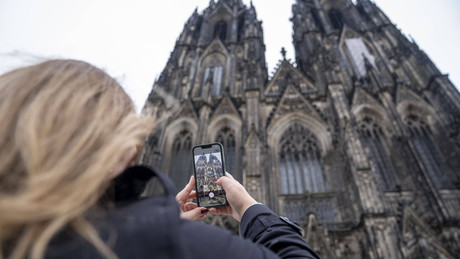 Zwölf Euro für einmal Kölner Dom