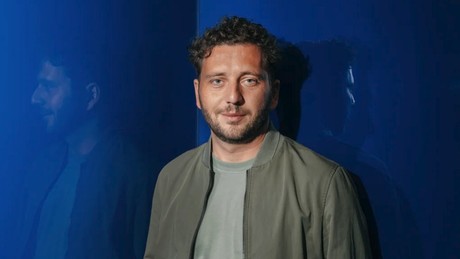 Post von der Staatsanwaltschaft – Grünen-Chef Banaszak betrieb mehrere Jahre Steuerhinterziehung