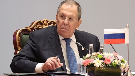 Lawrow: "Bidens Krieg" in der Ukraine ist zu "Trumps Krieg" geworden
