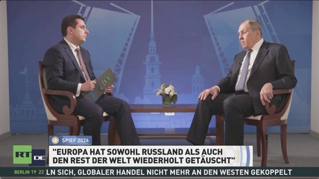 Lawrow kritisiert Ukraine, EU und USA beim Wirtschaftsforum