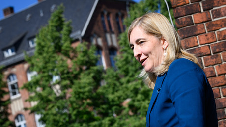 Gesundheitsministerin Warken attackiert erneut die