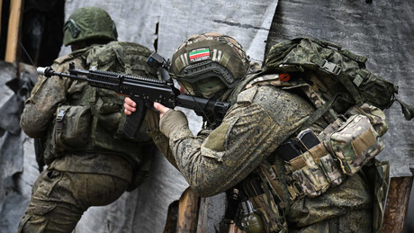 Liveticker Ukraine-Krieg – Militärexperte: Kiews Truppen droht Einkesselung in Konstantinowka
