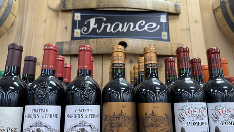 Trump droht Frankreich: 100 Prozent Zoll auf Wein und Champagner