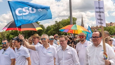 "Breit gefächerte gesellschaftliche Sensibilisierung" – Bayern beschließt "Aktionsplan Queer"