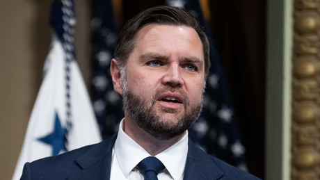 Vance: Selbst alle US-Waffen hätten den Bedarf Kiews nicht gedeckt
