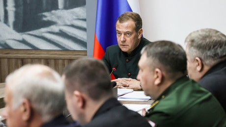 Liveticker Ukraine-Krieg – Medwedew: Keine Regeln mehr im Kampf gegen Kiews Neonazi-Regime